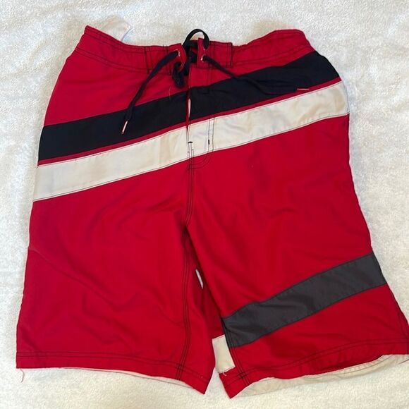 Speedo Mens swim trunks.  Size medium. - Picture 1 of 5